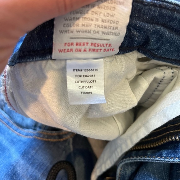 TORRID Women's Blue Cropped Wide-Leg Jeans - Picture 6 of 8